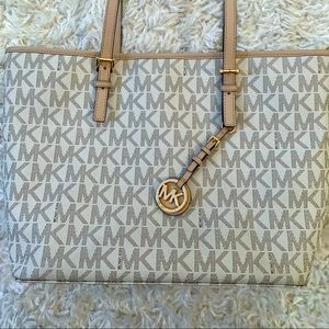Michael Kors Tote